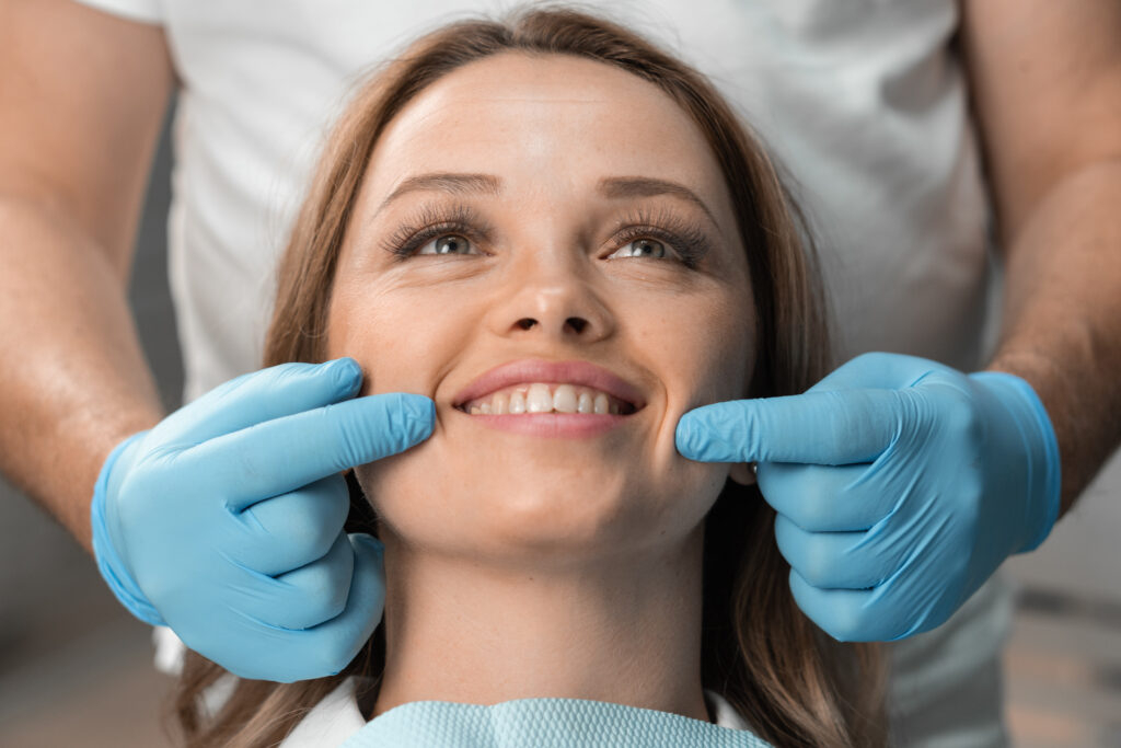 Daily Comfort Tips for Invisalign Users from Dr. A. Anthony Rassouli